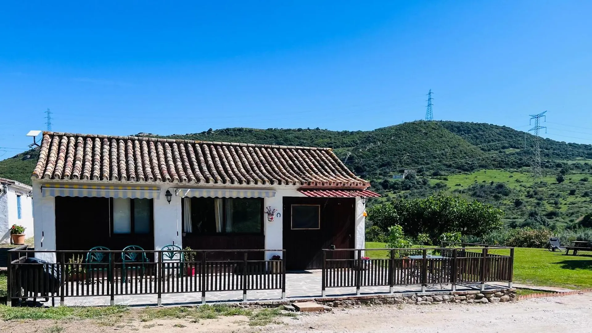 La Aldea De Finca Santa Teresa, Casa La Higuera Casares Chalet